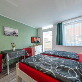 Grosser Gartenbungalow Nr 3 Mit Terrasse - Strandvogtei Sellin Exterior foto